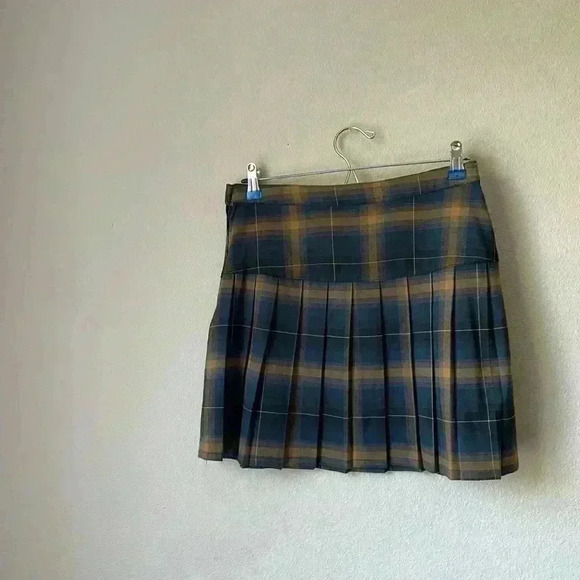 Dickies Pleated Mini Skirt - Picture 7 of 8